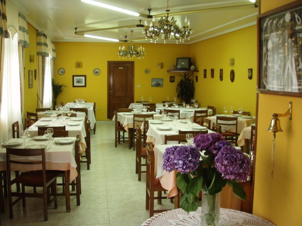 Hostal Restaurante La Cepa Cariño Exteriér fotografie